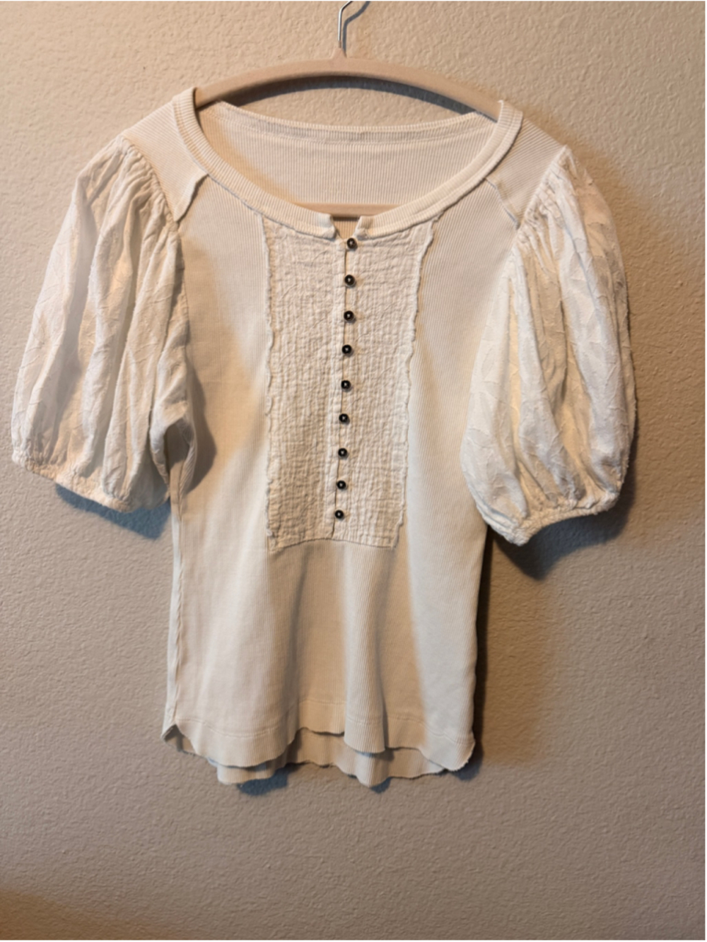 Women's Urban Outfitters White Blouse Size S